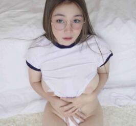 补【极品眼镜妹，超清纯】Onlyfans beautiful 福利视图合集